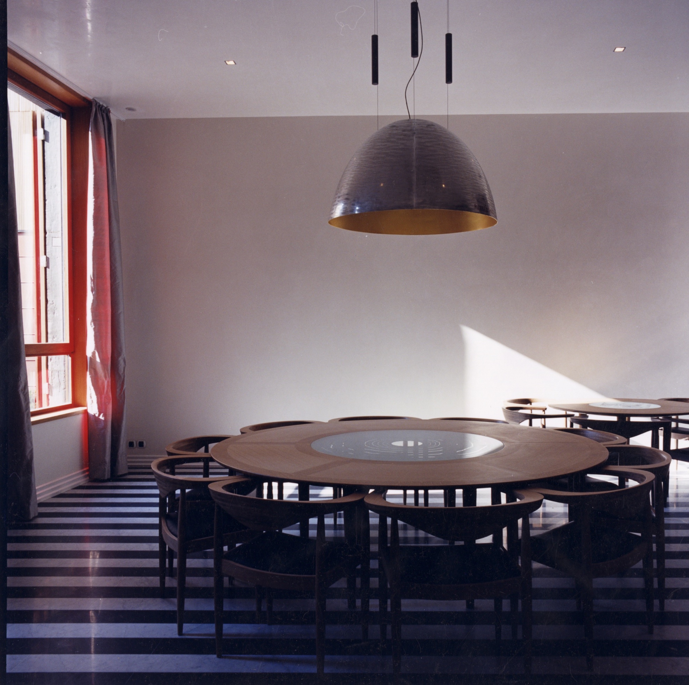 Table circulaire Bonne Fortune